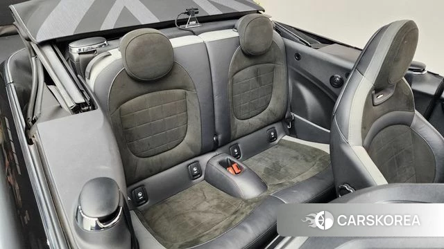 Mini Cooper S Convertible 2020 Черный из Кореи, фото 2