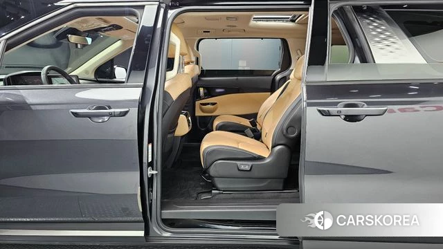 Kia Carnival 4th generation 2022 Серый из Кореи, фото 2