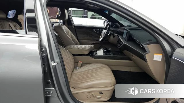 Kia K8 Hybrid 2021 Серебристо-серый из Кореи, фото 2