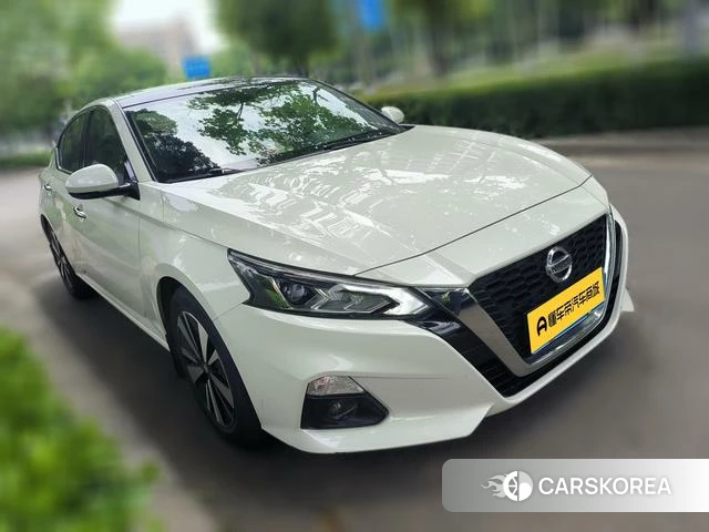 Nissan Altima 2021 Белый из Китая, фото 2