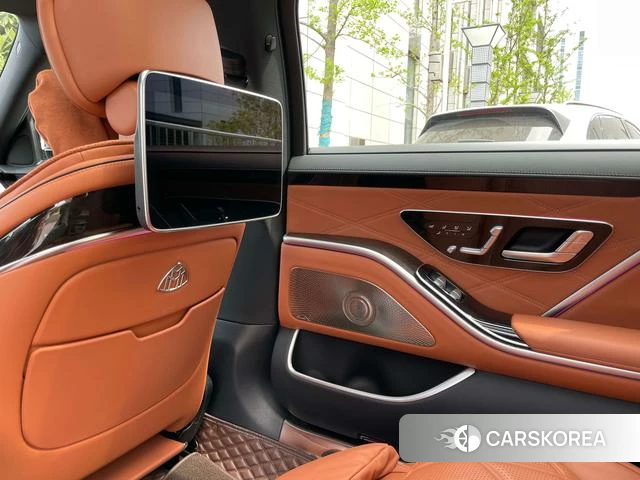 Mercedes-Benz Maybach S-Class 2024 Черный из Китая, фото 2