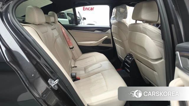 BMW 5 Series (G30) 2020 Серый из Кореи, фото 2