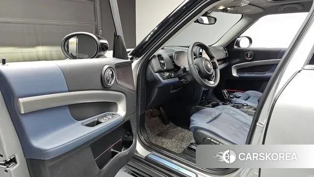 Mini Cooper S Countryman 2023 Серебристо-серый из Кореи, фото 2