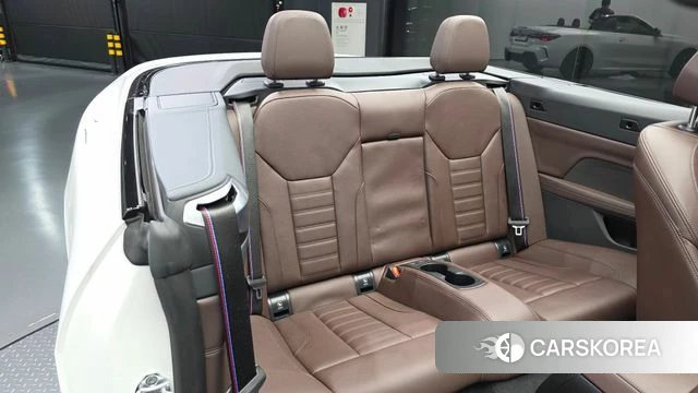 BMW 4 Series (G22) 2025 Белый из Кореи, фото 2