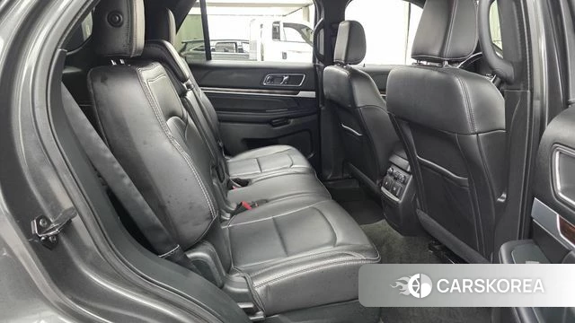 Ford Explorer 2018 Серый из Кореи, фото 2