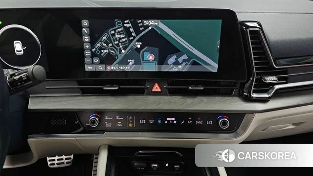 Kia Sportage 5th Generation Hybrid 2021 Серебряный из Кореи, фото 2