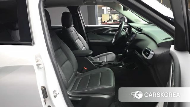 Chevrolet (GM Daewoo) Trailblazer 2021 Белый из Кореи, фото 2