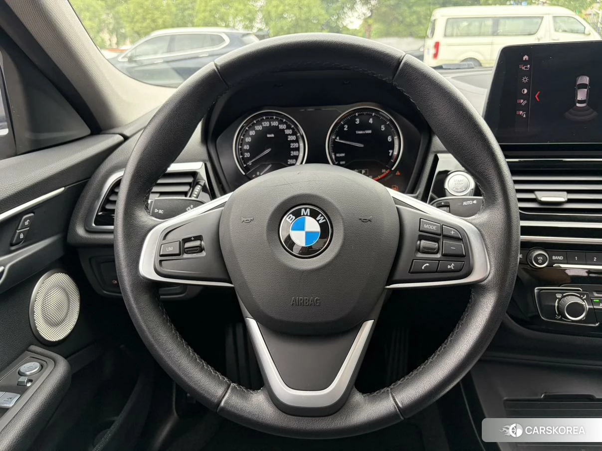 BMW 1 series 2021 Белый из Китая, фото 2