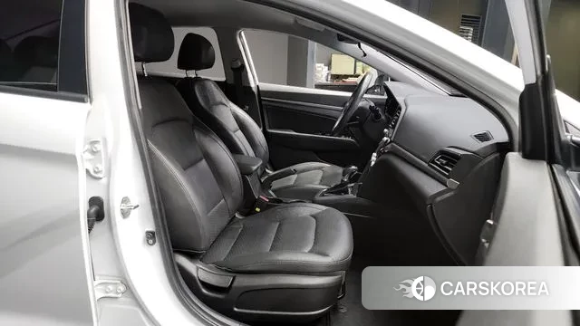 Hyundai The New Avante AD 2019 Белый из Кореи, фото 2
