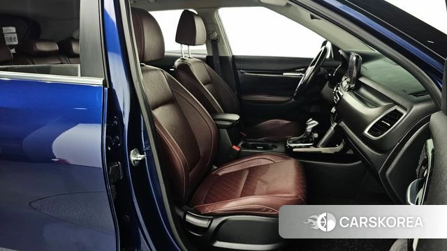 Kia Seltos 2020 Синий из Кореи, фото 2