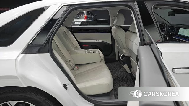 Hyundai Grandeur (GN7) 2023 Белый из Кореи, фото 2