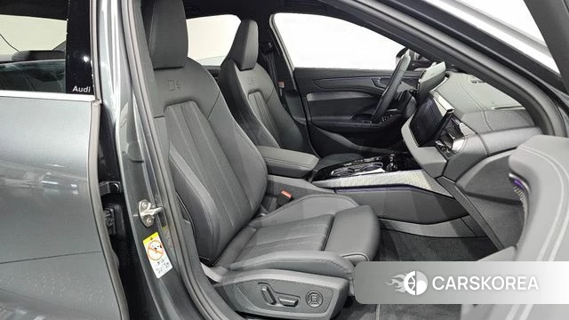 Audi A6 (C9) 2026 Серый из Кореи, фото 2