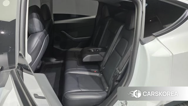 Tesla Model Y 2022 Белый из Кореи, фото 2