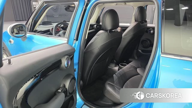 Mini Cooper 2018 Синий из Кореи, фото 2