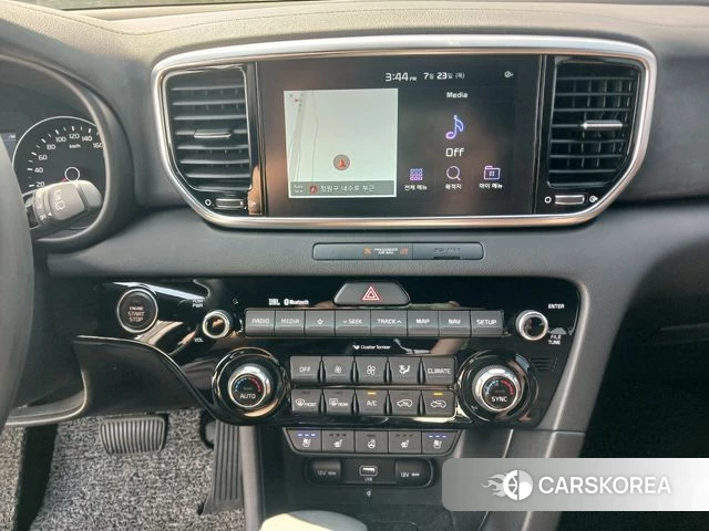 Kia Sportage The Bold 2021 Серый из Кореи, фото 2
