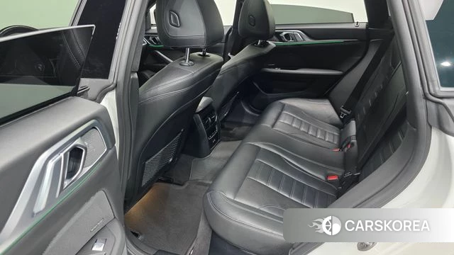 BMW i4 2023 Белый из Кореи, фото 2