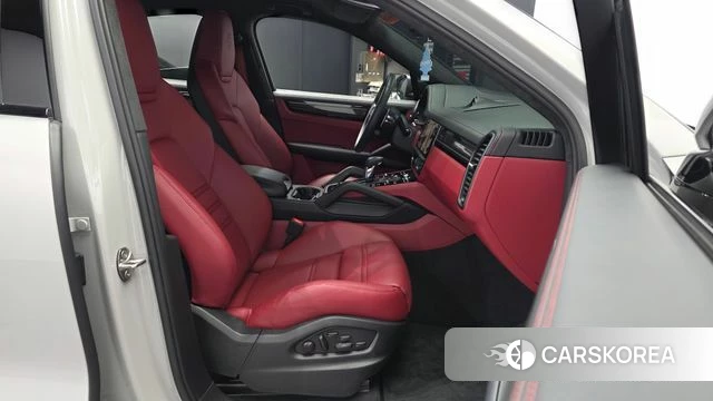 Porsche Cayenne (PO536) 2023 Серый из Кореи, фото 2
