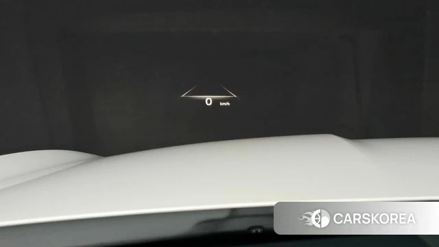 Genesis GV70 2023 Белый из Кореи, фото 2