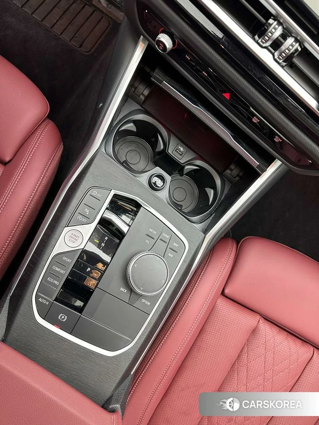 BMW 3 series 2023 Белый из Китая, фото 2