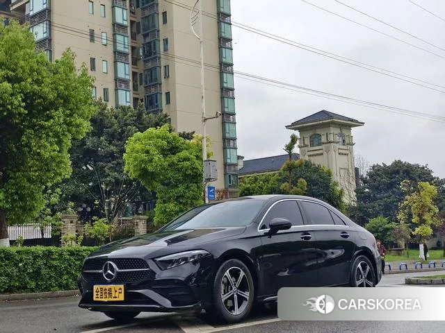 Mercedes-Benz A-Class 2024 Черный из Китая, фото 2
