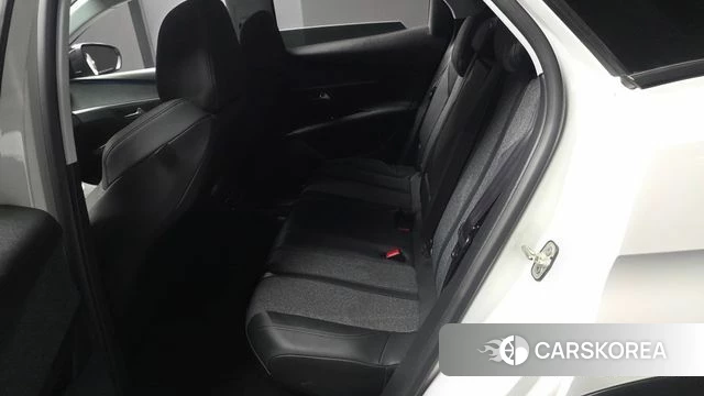 Peugeot 3008 second generation 2019 Белый из Кореи, фото 2