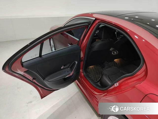 Mercedes-Benz A-Class 2021 Красный из Китая, фото 2