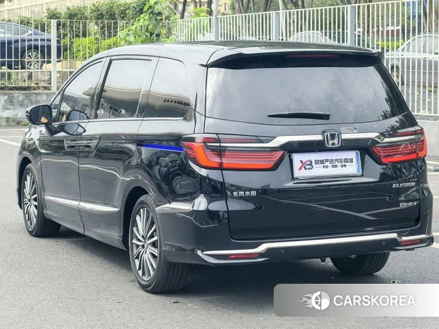 Honda Elysion 2024 Черный из Китая, фото 2