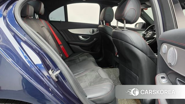 Mercedes-Benz C-Class W205 2018 Синий из Кореи, фото 2