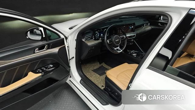 Kia K5 3rd generation 2022 Белый из Кореи, фото 2