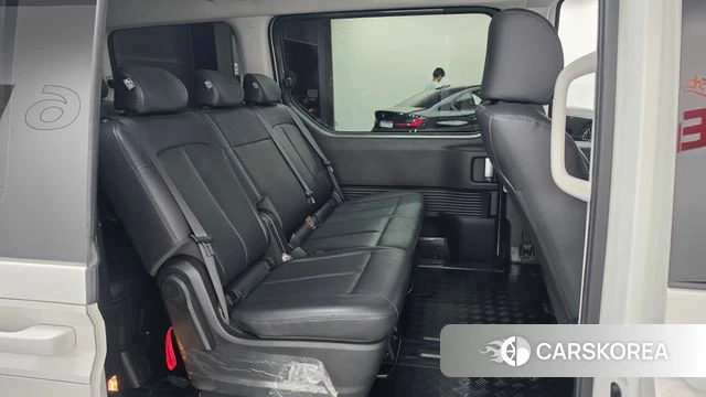 Hyundai The New Staria 2025 Белый из Кореи, фото 2