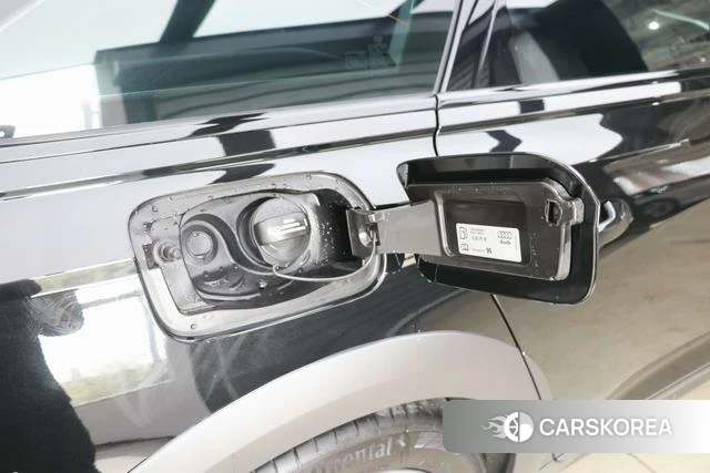 Audi A6 2024 Черный из Китая, фото 2