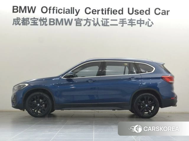BMW X1 2021 Синий из Китая, фото 2
