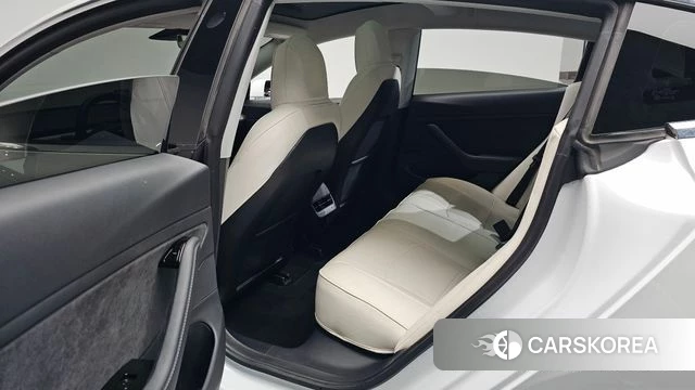 Tesla Model 3 2020 Белый из Кореи, фото 2