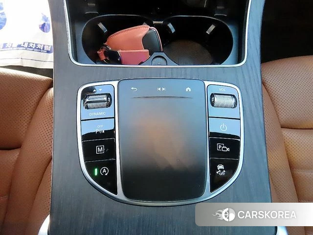 Mercedes-Benz GLC-Class X253 2022 Черный из Кореи, фото 2