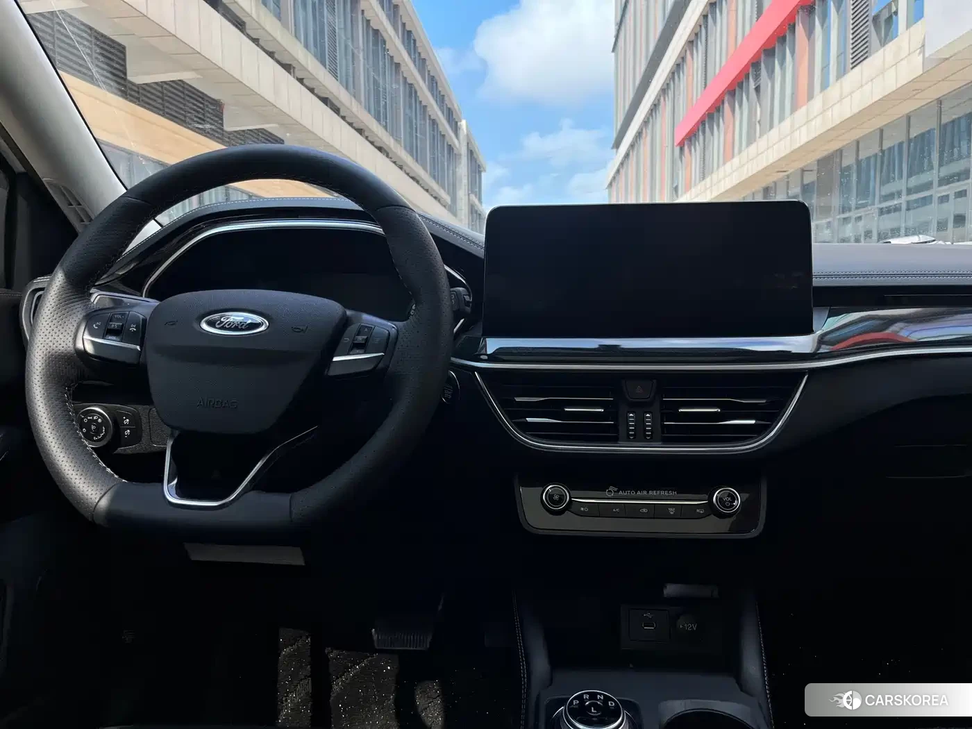 Ford Focus 2022 Белый из Китая, фото 2