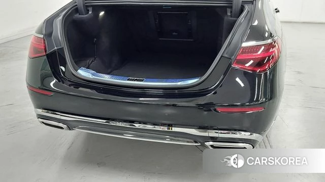 Mercedes-Benz S-Class W223 2026 Черный из Кореи, фото 2
