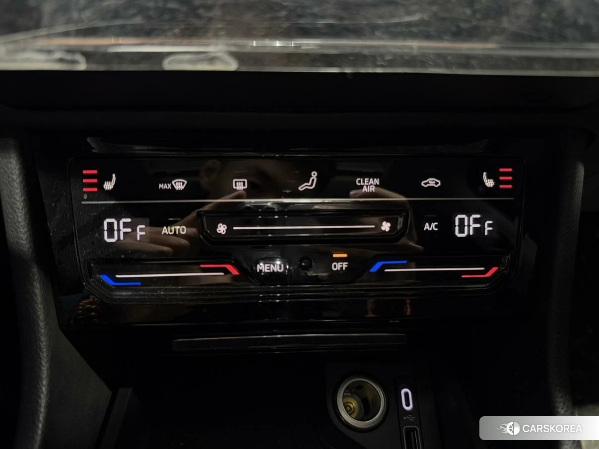 Skoda Superb 2023 Черный из Китая, фото 2