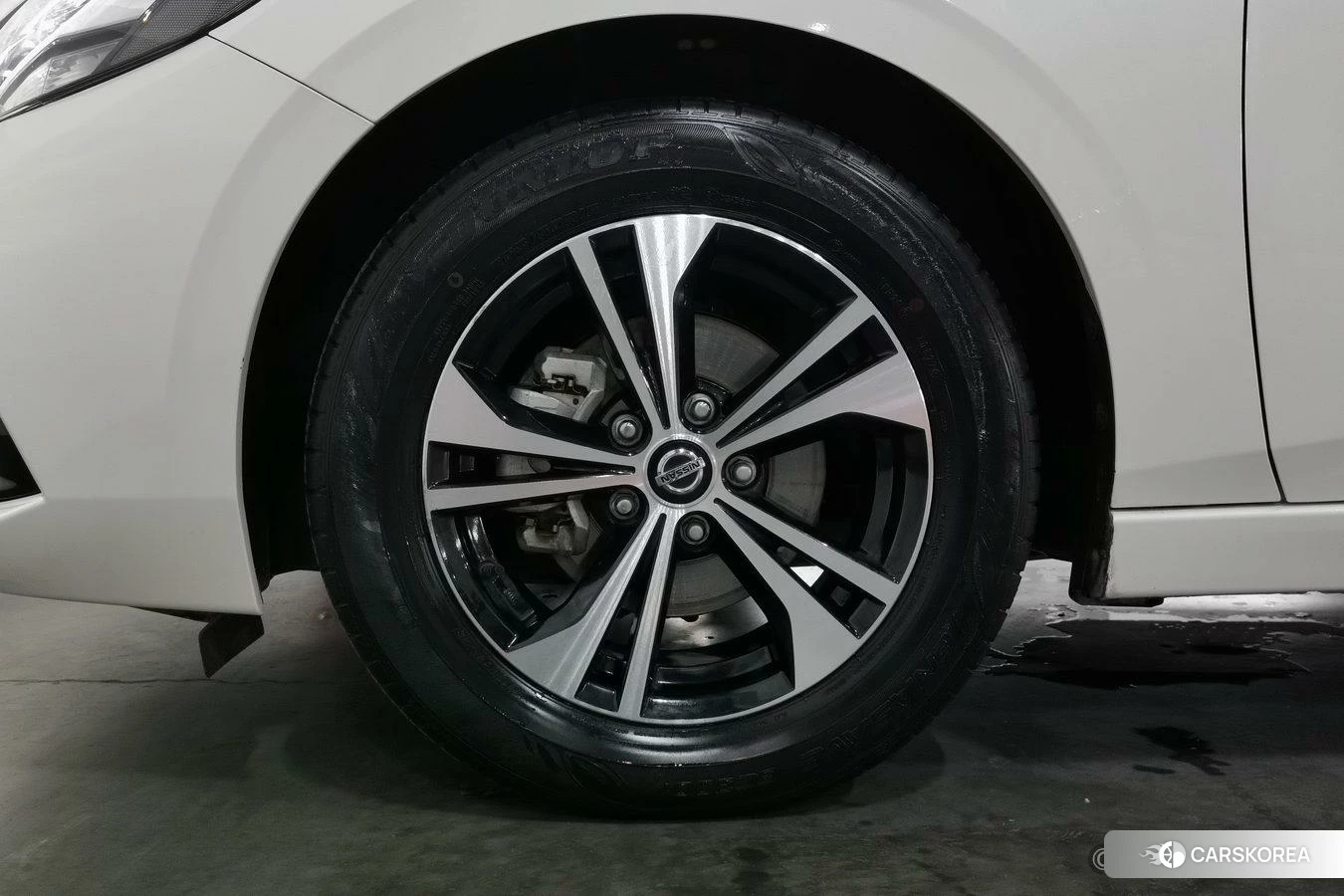 Nissan Sylphy 2021 Белый из Китая, фото 2