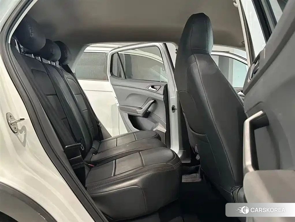 Volkswagen T-Cross 2023 Белый из Китая, фото 2