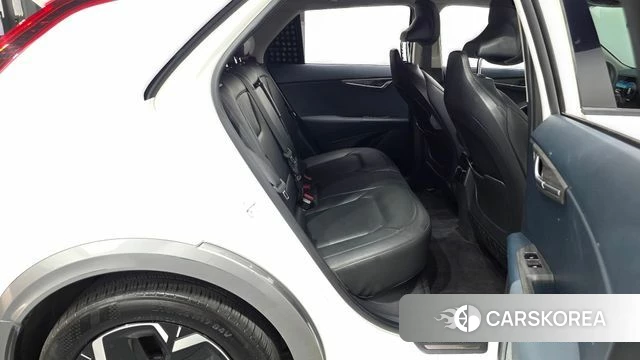 Kia Di All New Niro EV 2023 Белый из Кореи, фото 2