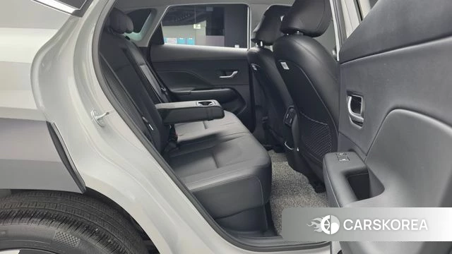 Hyundai Kona Hybrid (SX2) 2025 Серебристо-серый из Кореи, фото 2