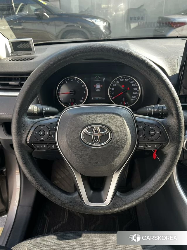Toyota RAV4 2022 Темно-серый из Китая, фото 2