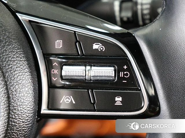 Kia The New K3 2nd generation 2023 Белый из Кореи, фото 2