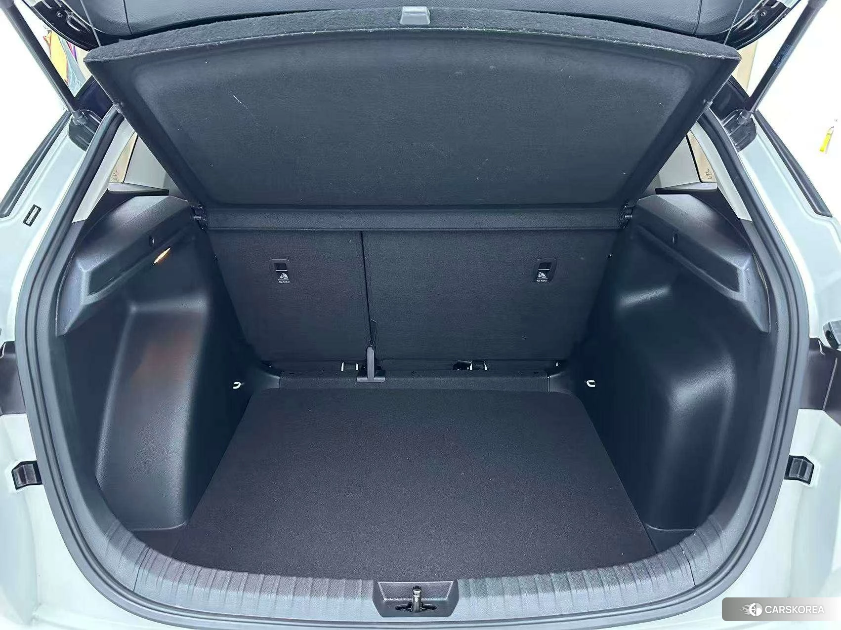 Skoda Kamiq 2021 Белый из Китая, фото 2