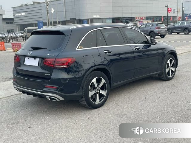 Mercedes-Benz GLC 2022 Зеленый из Китая, фото 2
