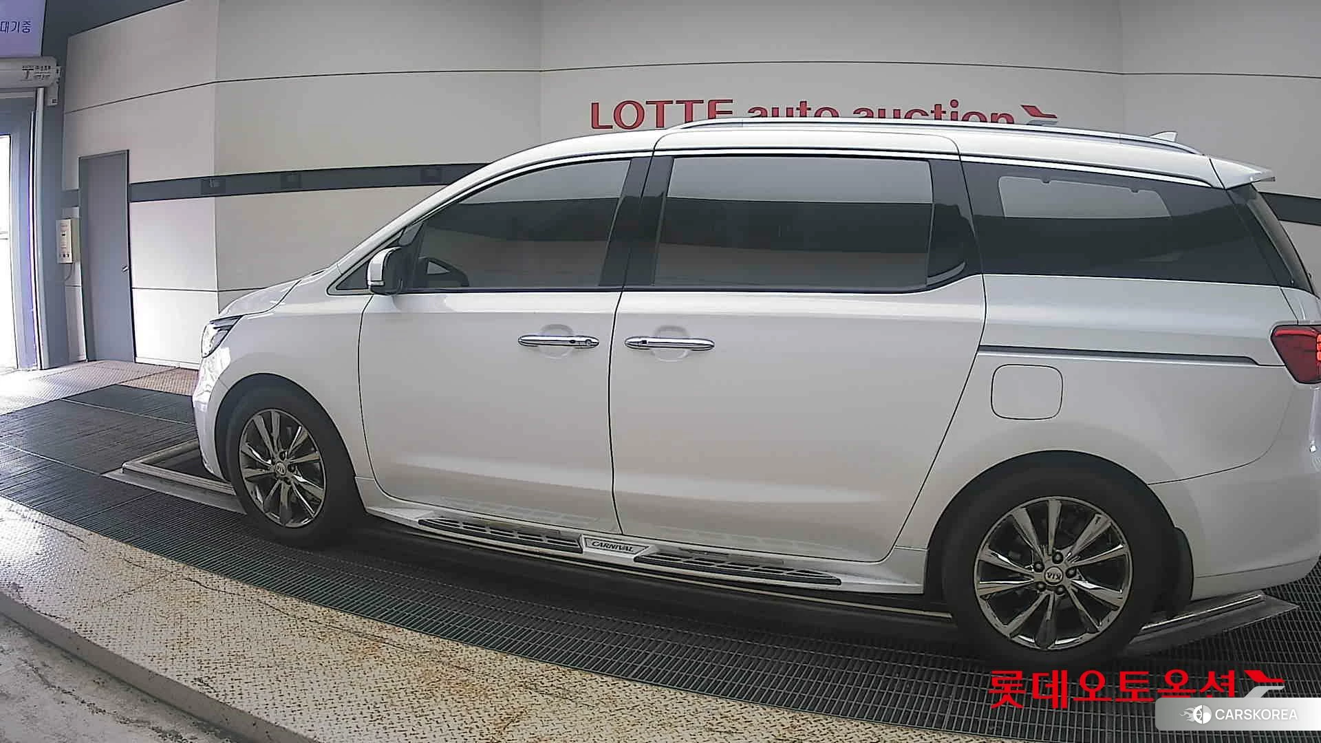 Kia Carnival 2020 Белый из Кореи, фото 2