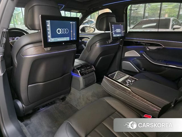 Audi A8 (D5) 2023 Черный из Кореи, фото 2