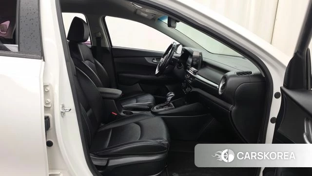 Kia Come New K3 2018 Белый из Кореи, фото 2