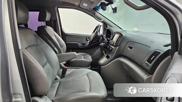 Hyundai The New Grand Starex 2019 Серебряный из Кореи, фото 2