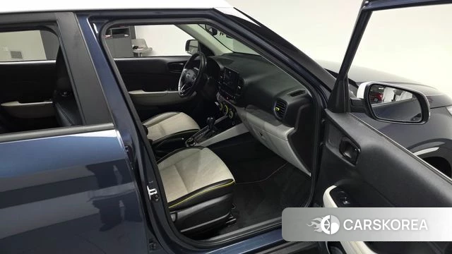 Hyundai Venue 2019 Серый из Кореи, фото 2